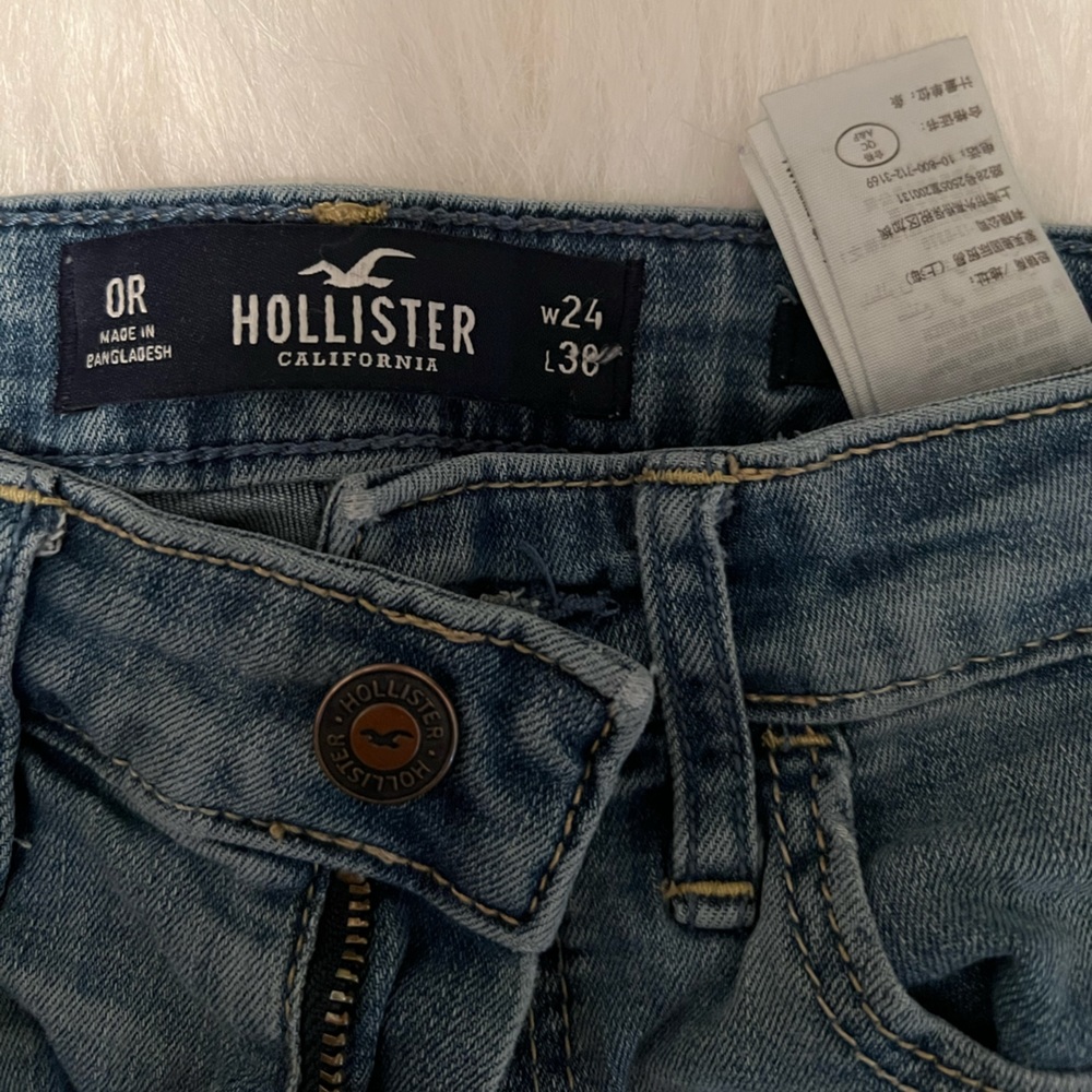 Hollister jeans
